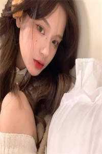 出狱当天，未婚夫忙着陪白月光跨年