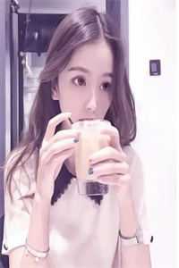 长篇小说老婆全家帮我戴绿帽