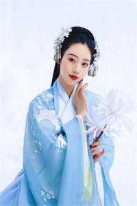 攻略反派99次后，他疯了完整