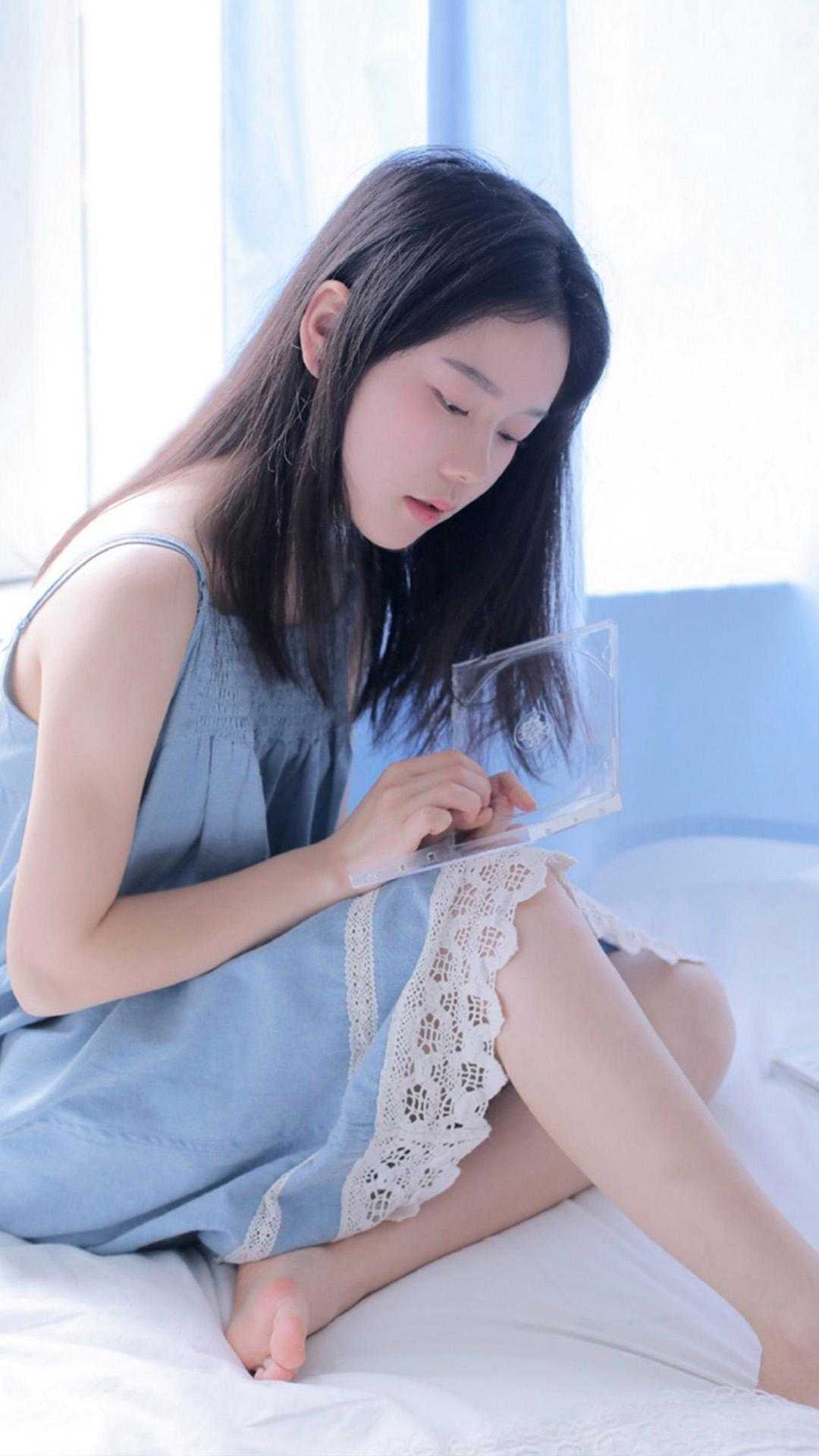 装千金的保姆女儿要刷我卡资助我无删减全文
