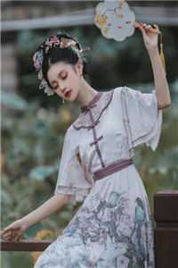 情人节，老公包下花店向白月光求婚全篇
