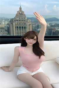 卑微宫女，咸鱼翻身成宠妃小说南瑾柳嫣然