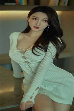 他心有月光，我自愿退场全局