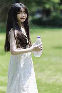 小三的儿子大闹我女儿的满月酒，天亮后我抱着军功章跪求公道C500无弹窗