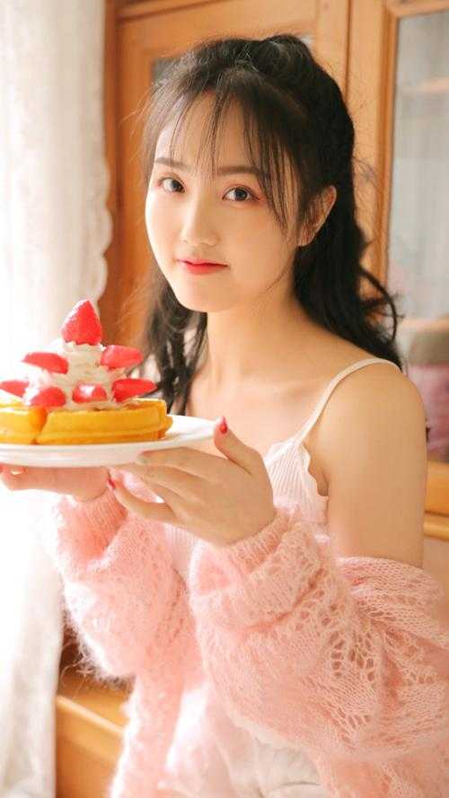 季时年江妮妮写的小说不恨明月高悬，恨明月不照我