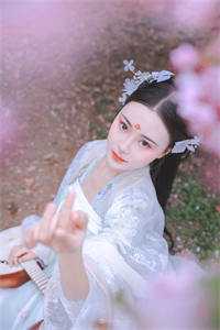 万水千山，与君长诀完整