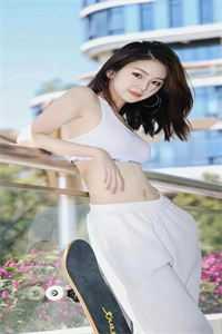 末世来临，重生的老婆将情人带回了家笔趣阁