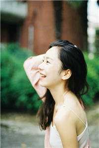 妹妹被霸凌跳楼，爸爸在陪继母的狗美容by沈清月美娟