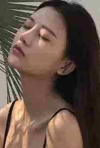 女儿是个追星族钟青青青青全章节小说