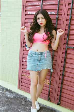 养女出狱后，侯府全家火葬场完结+番外