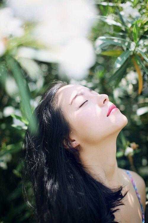 我和妹妹被劫匪绑架时，爸爸在陪后妈过纪念日全文