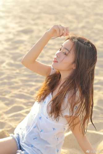 高考前夜，我阻止闺蜜和黄毛去蹦迪被她记仇小说