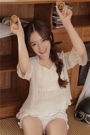 未婚妻断我手指，博白月光一笑小说结局