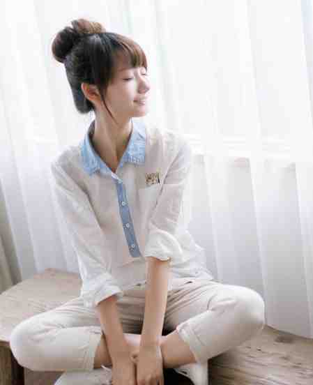 被老公和女儿逼着直播自认小三后，我远赴他乡后续