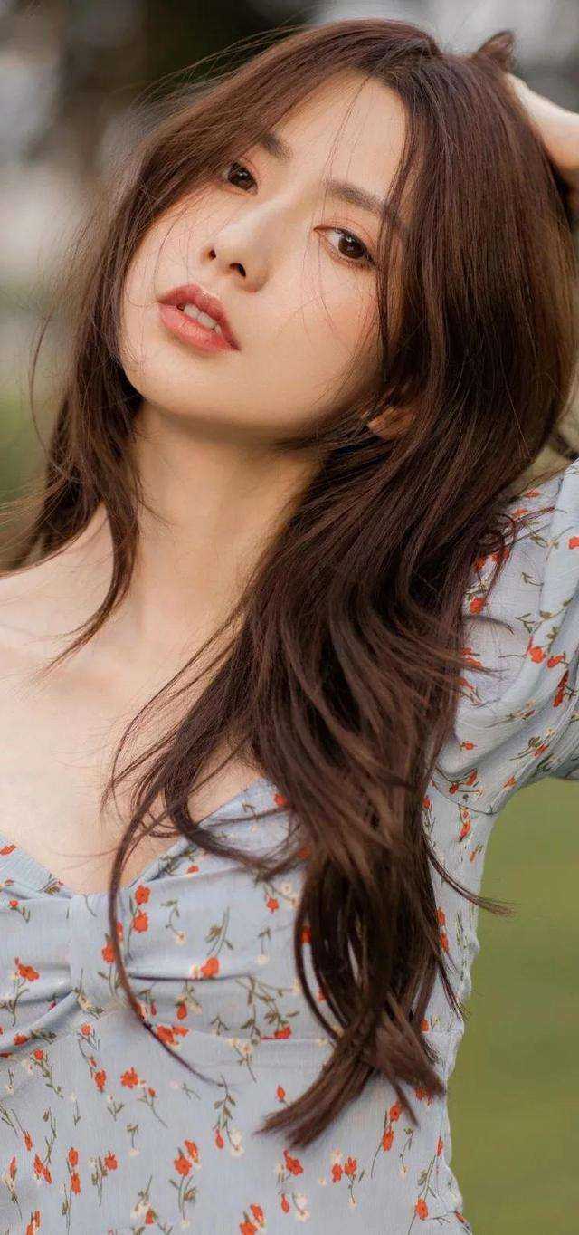 苏轻语顾言结婚签了合同，所有孩子都要随母性小说全文免费阅读