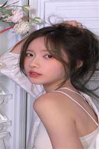 九个未婚夫死后，妈妈的机械表火了畅销