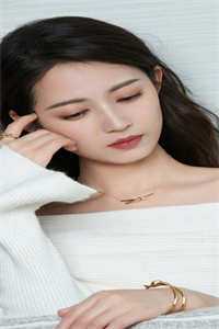 结婚当天，老公抛下我去陪别人免费