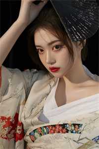 老婆初恋擦伤腿后，她打断我双腿哄他开心精彩