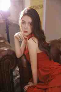 吸血鬼女王妻子假死出轨后，我娶了她死对头无弹窗