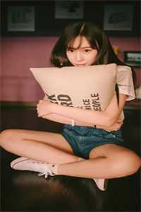 清明节妻子陪小助理扫墓，我离开后悔疯了C400全文