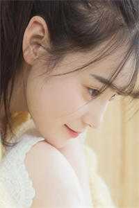 顶流老公和我隐婚五年，转身却和白月光官宣未删减版