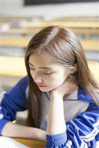 非洲女佣给老公生了双胞胎，他让我侍候月子完结版
