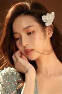 被凌迟后，我回到女儿重伤这天广告