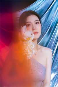 凯旋归来,我将毒害我母亲的父亲杖毙花音楉华冠番外