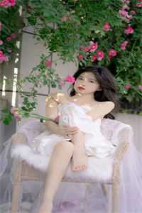 订婚前夕，男友给妹妹买钻戒异常火爆