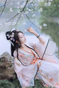 癌症吐血，老公嫌我吐脏小秘书的高奢定制秦兆川温晴刚结局+番外