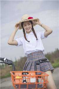 和死去的闺蜜稳拿女王剧本完本