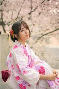 和吸血鬼女仆结婚后，他悔疯了全集
