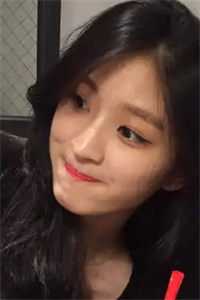 女儿被老婆的白月光拍下私密照，我反击后却被老婆囚禁惩戒推介