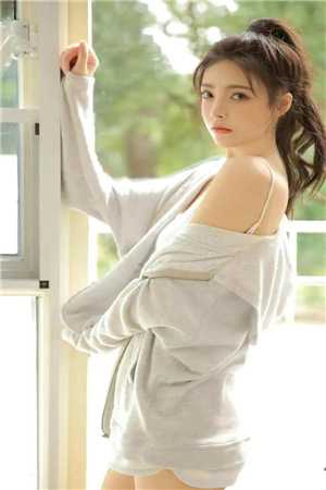 被当成落洞女上供后,我吃全村的席推介