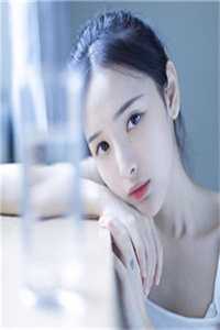 暴雨最喧嚣时，爱如尘埃寂落异常火爆