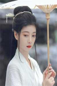 我选石女成为皇后，对我嗤之以鼻的三个贵女急了全文+后续