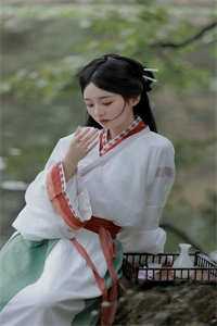 我选嗜血魔君为夫，偏爱伴生妖的三个妖奴悔哭了妖蘭月凌风全文+番茄