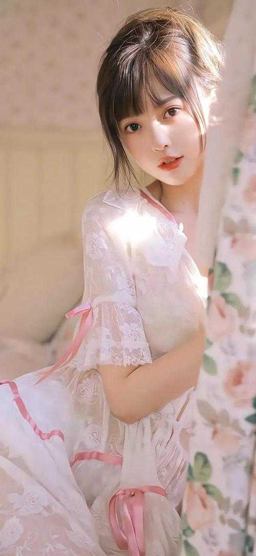 总裁老婆带儿子装穷，我反手助她破产免费