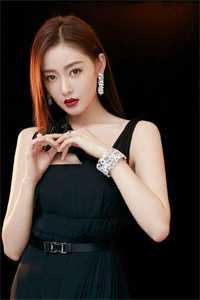 救赎炮灰女配后的第三年，她找上了我顾清栀苏璟结局+番外