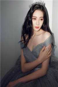 为喊白月光一声妈，女儿竟装瘫三年后假死结局