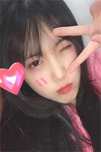 房车被影帝老公送给小花后，我让他重回十八线在线