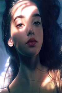 男友为了讨好联姻对象把我关进狗笼子里，两人当着我的面缠绵完结
