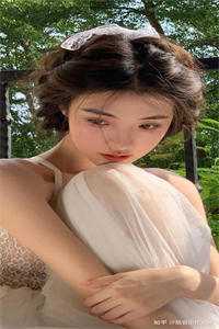 婚礼前的单身派对上，未婚妻跟别人难舍难分最完整版