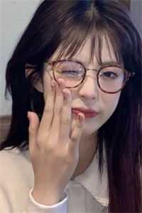 女下属和他缠绵，你俩一起去流浪吧！免费看