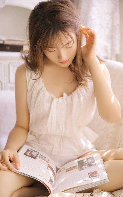 丈夫为小白花放任女儿去死后，悔疯了试读