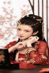 女儿污蔑我偷改学生志愿，重生后我杀疯了顾思纯洛书瑶全文+番茄